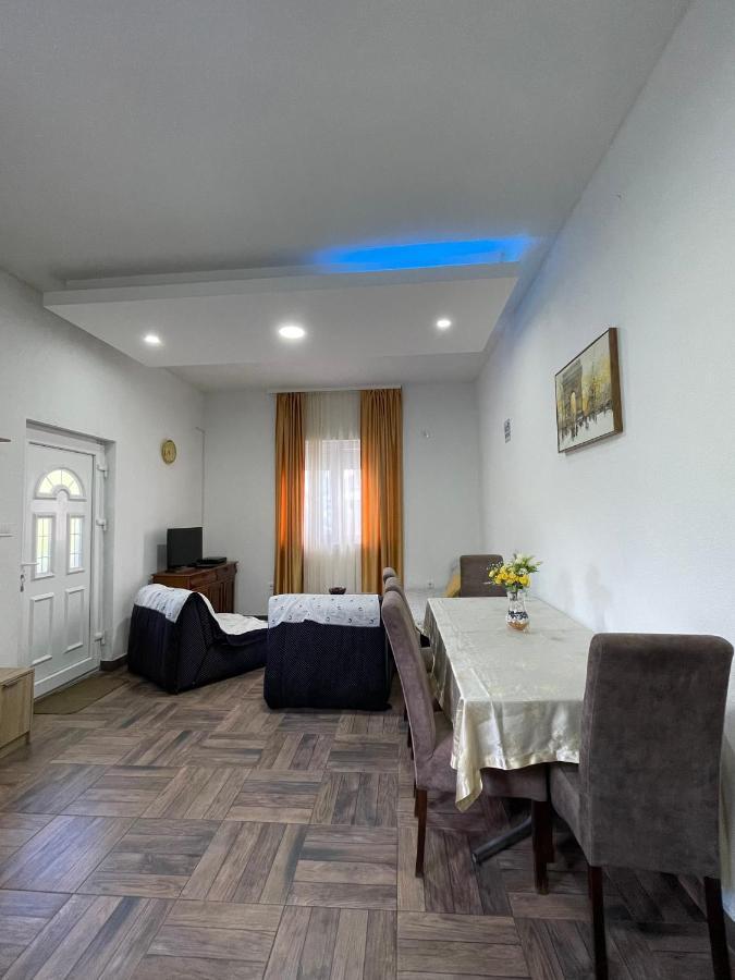 Apartment Jovana Herceg Novi Exterior photo